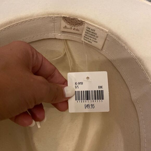 NWT! Altar’d State Wide Brim 100% Wool Tassel Hat, Bone Ivory - Picture 9 of 10